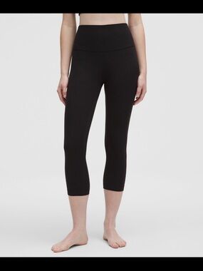 Black Lululemon Align Crop